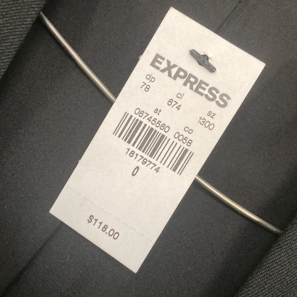 Never worn! Fantastic blazer! I love it, but it’s smaller than I’d prefer. - Picture 3 of 3